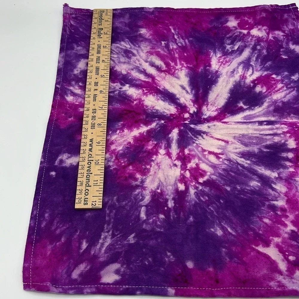 TIE DYE NAPKIN SET OF FOUR PURPLE PINK AND WHITE
